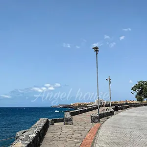 https://angel-house.in-canary-islands.com