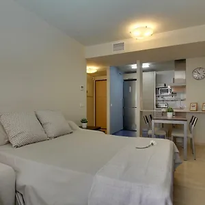 https://pacifico-beach-suites.1costadelsol.com