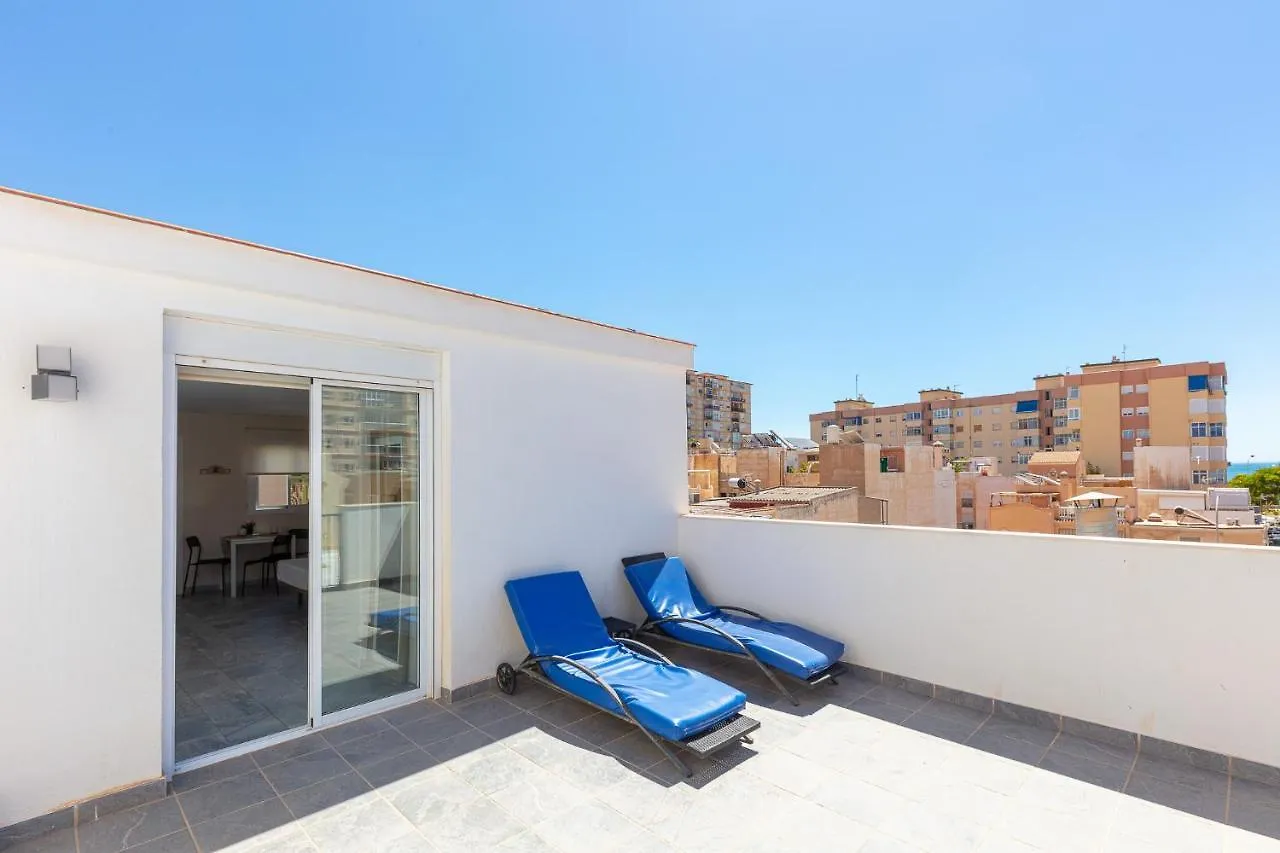 Apartamentos Lola Beach Málaga Appartamento