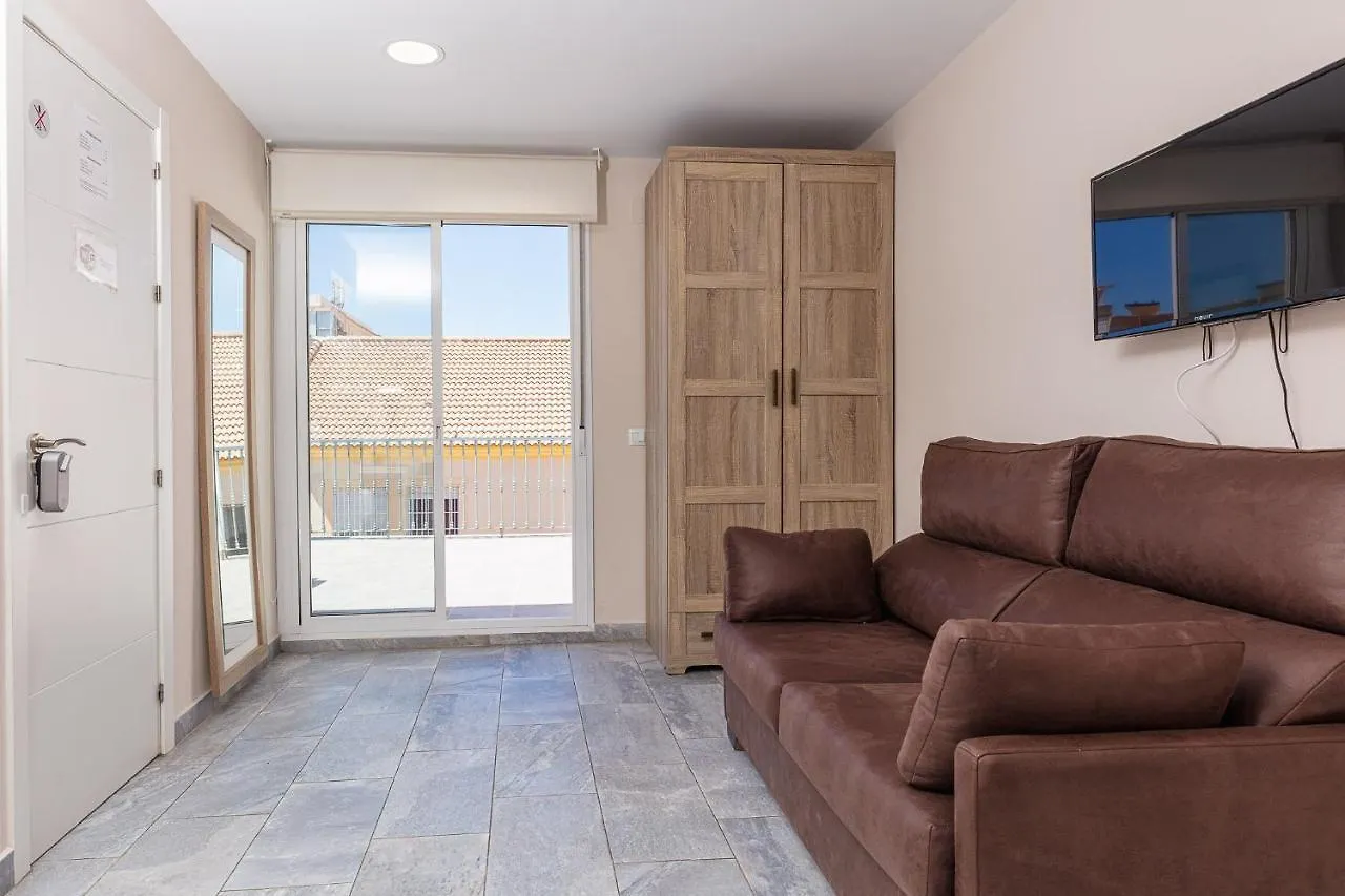Apartamentos Lola Beach Malaga