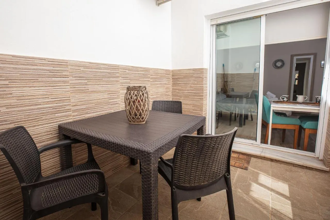 Apartment Apartamentos Lola Beach Malaga